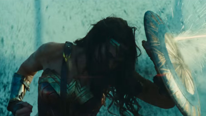 Film Wonder Woman Full-Length Watch