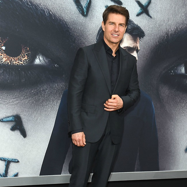 Mission: Impossible set invaded by thrill-seekers