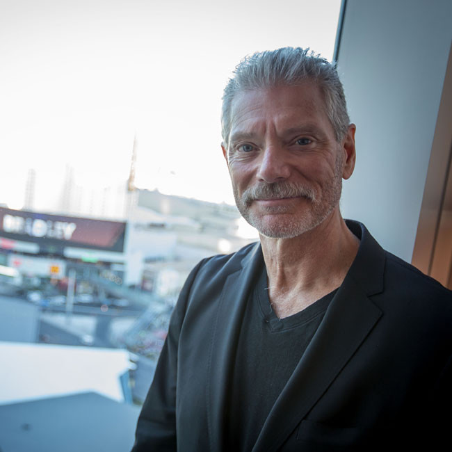 Stephen Lang cried over Avatar script