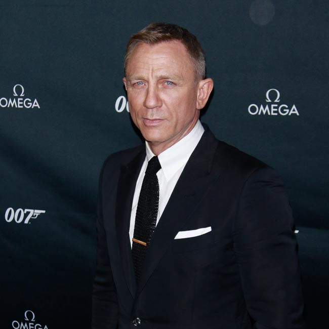 Daniel Craig