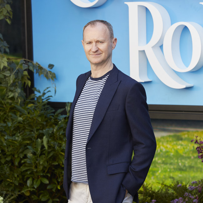 Mark Gatiss wants to reimagine the James Bond franchise