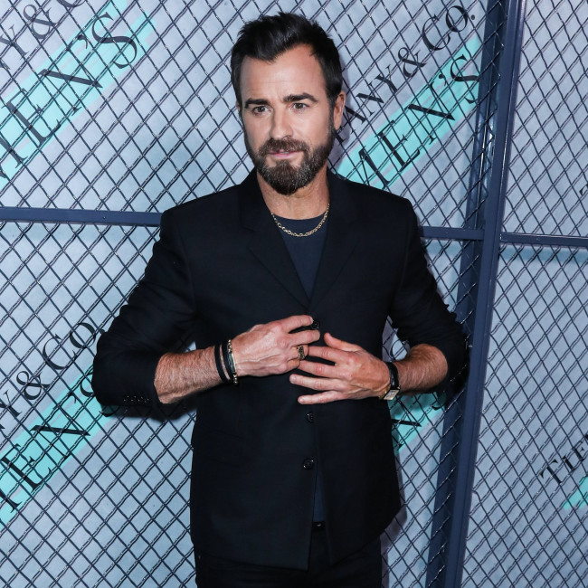 Justin Theroux signs up for Beetlejuice sequel