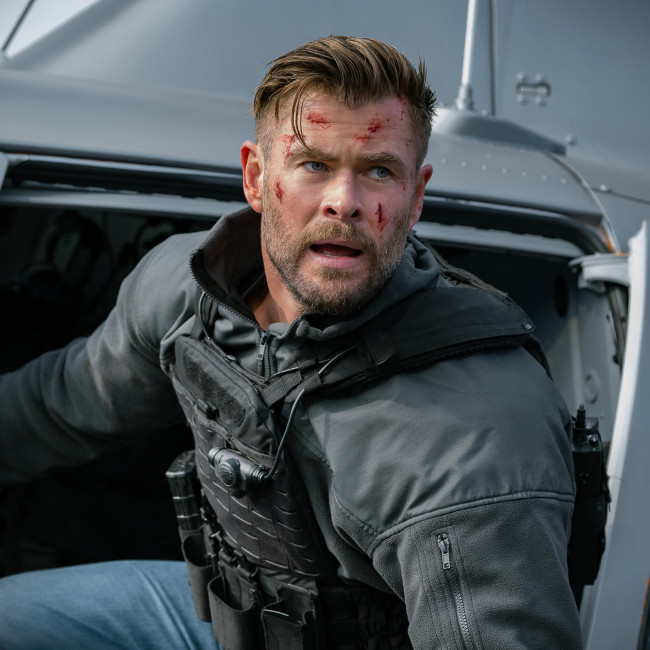 Chris Hemsworth planning third Extraction film