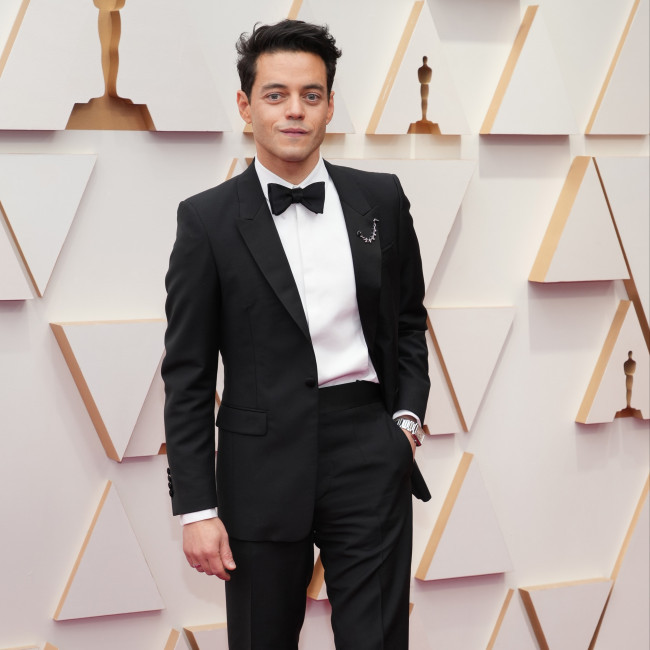 The Amateur actor Rami Malek 'loves playing outcasts'