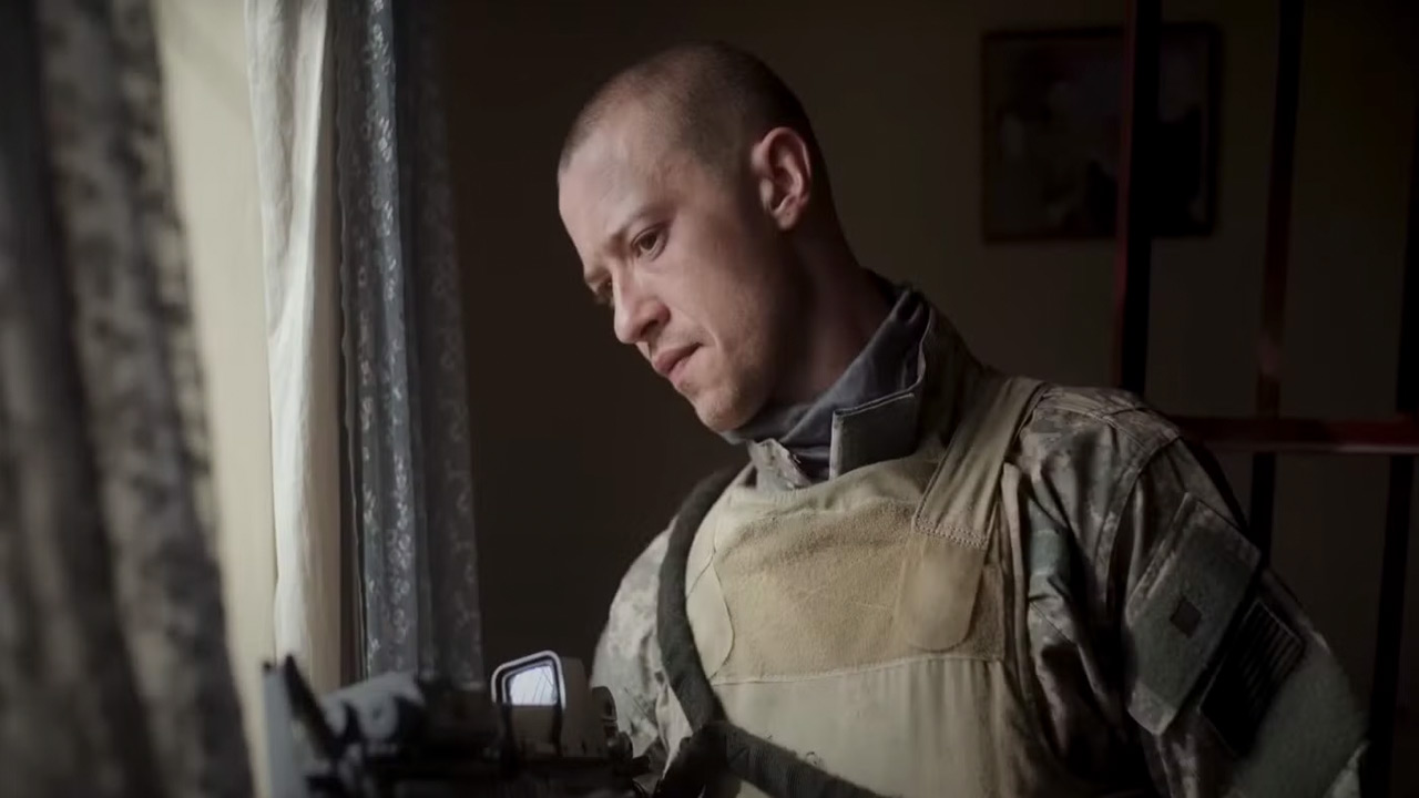 teaser image - Warfare Featurette with Joseph Quinn