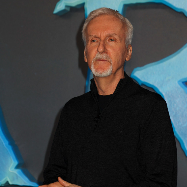 Sigourney Weaver hails 'perfectionist' James Cameron